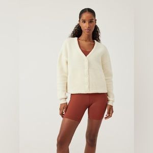Outdoor Voices Megafleece Cardigan in Eggshell, Size S